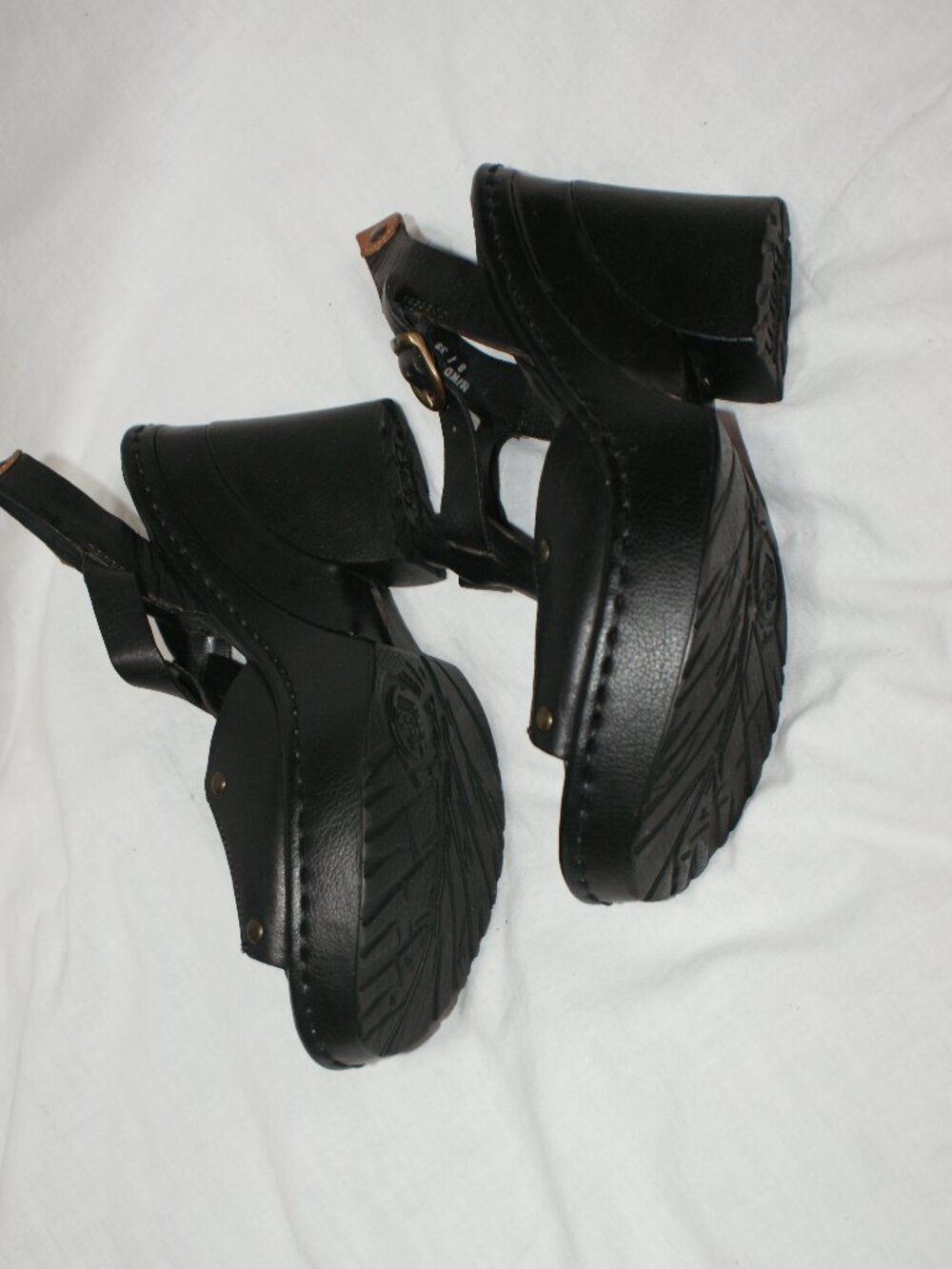 Born Leather Wedge 2-Tone Platform Sandals - Black & Tan - Size 8 - BRAND NEW - Picture 2 of 16